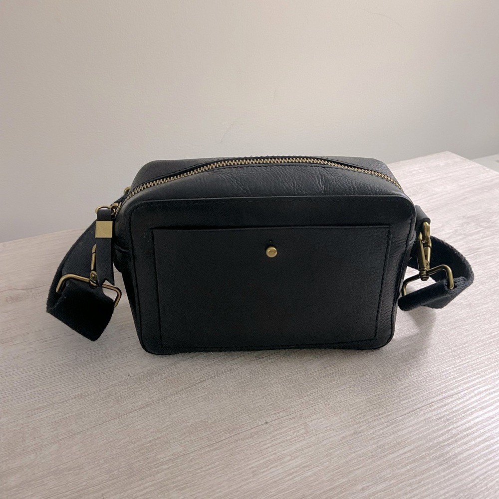 Madewell The Transport Camera Bag